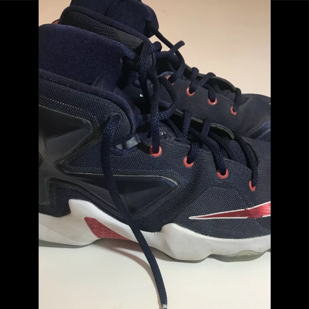 NIKE LEBRON 13 USA BOY BASKETBALL SHOE 808709 461 SIZE 6.5